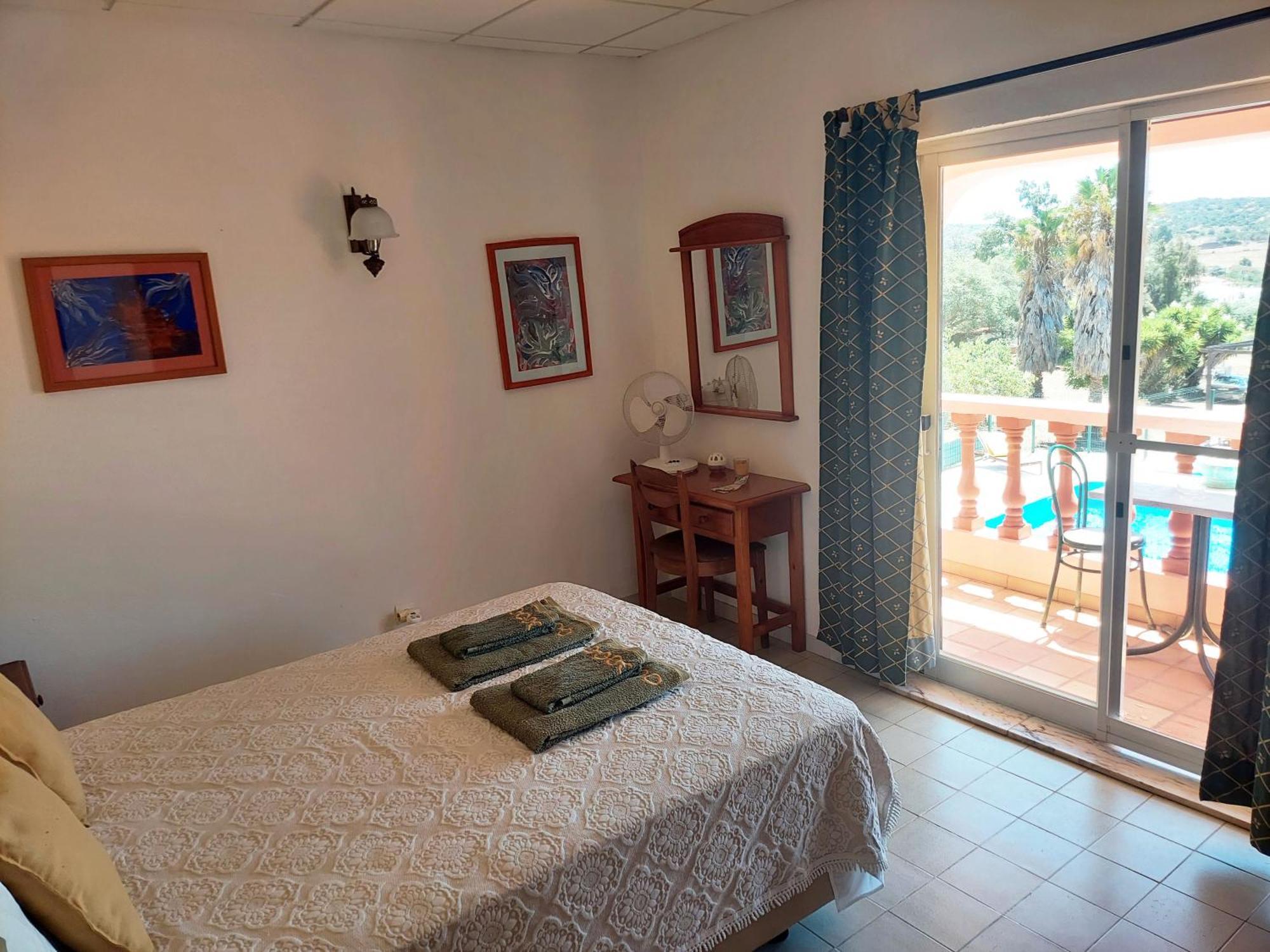 Hotel Vivenda Os Silvas Odiáxere Esterno foto